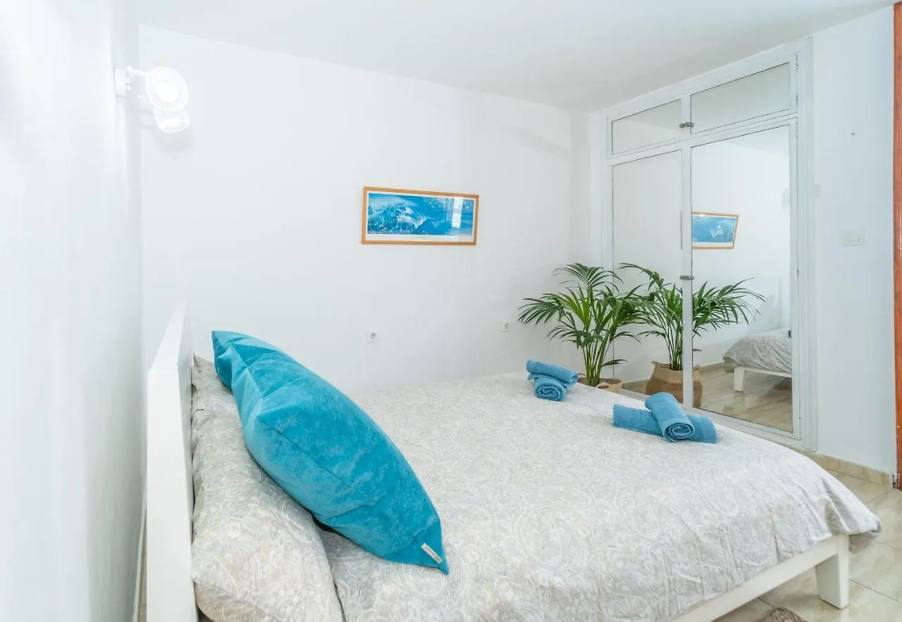 Seaside Apartment Punta Del Hidalgo 0*,  Spain